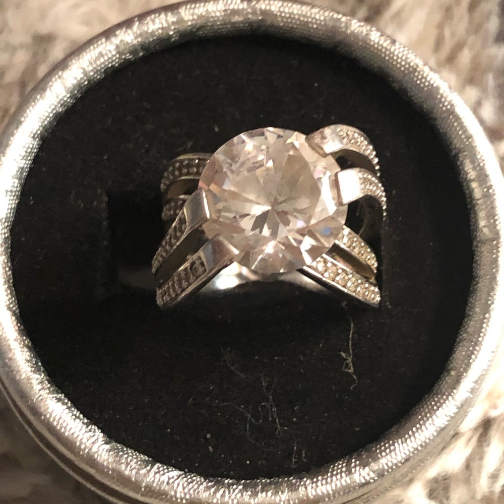 Custom Ring - image 1